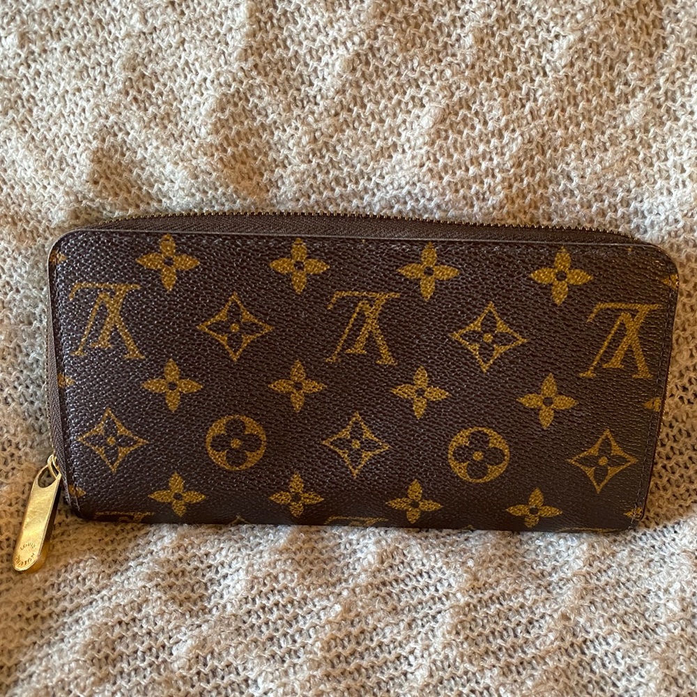 Louis Vuitton Wallet